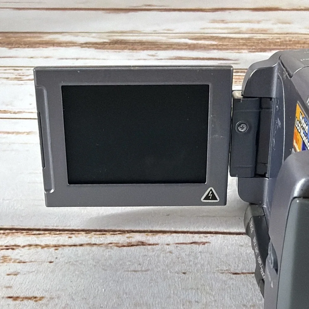 Sony DCR-IP55 Handycam MiniDV Camcorder Carl Zeiss Optics Touchscreen Rare